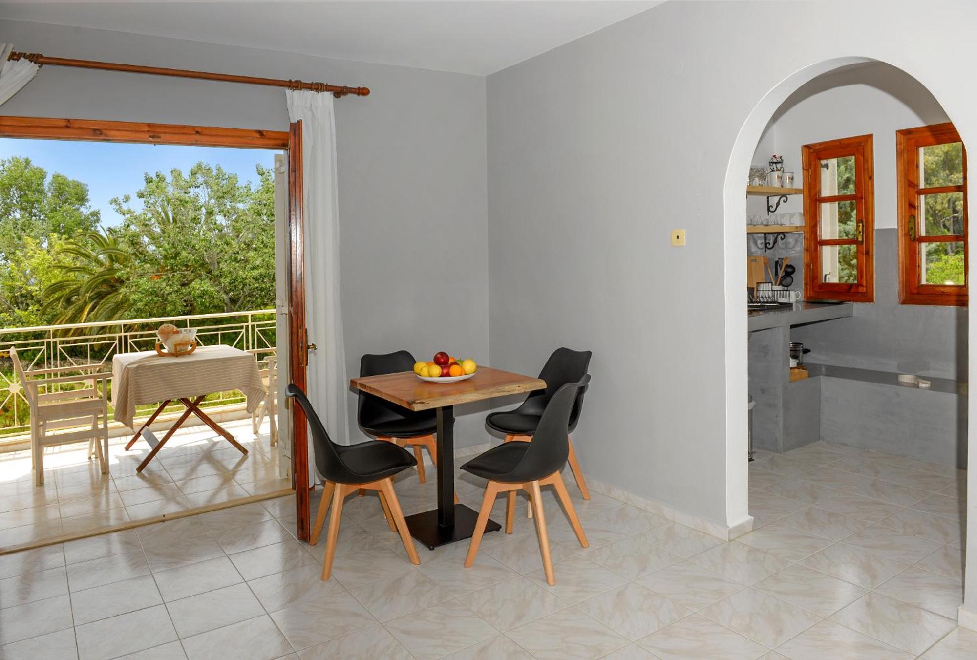 Albouro Seafront Apartments Katelios Exterior photo