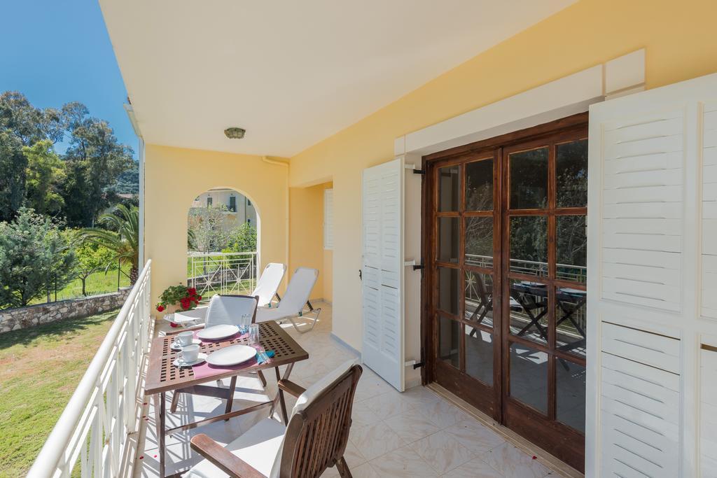 Albouro Seafront Apartments Katelios Exterior photo