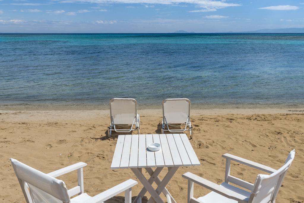 Albouro Seafront Apartments Katelios Exterior photo